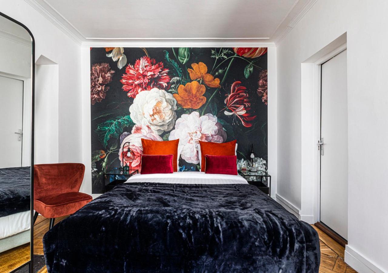 123Paris City Room photo
